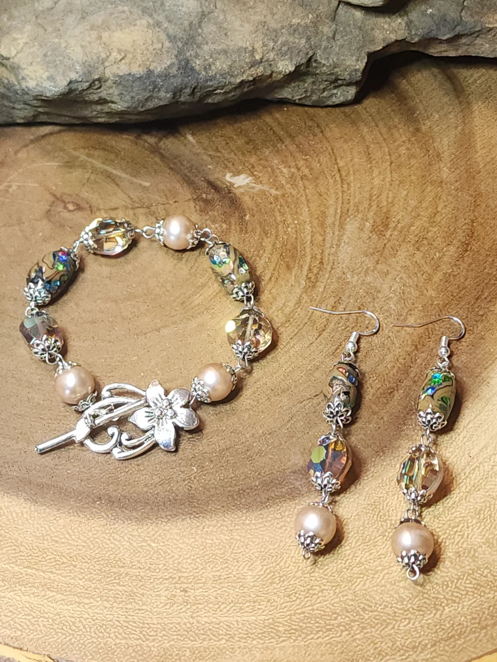 Bracelet & Earrings Set With Faux Pearls & AB Glass Crystal & Lampwork Beads - Picture 6 of 8